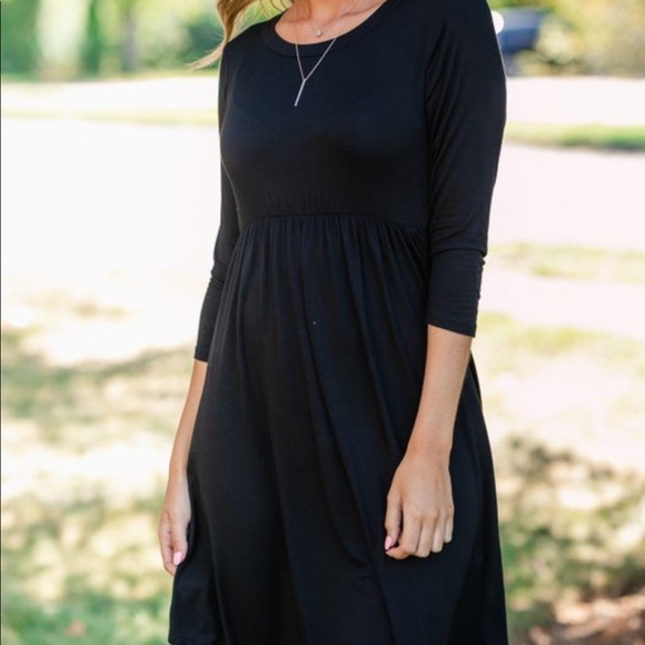 ✨NWOT Black 3/4 Sleeve Dress - Picture 2 of 3